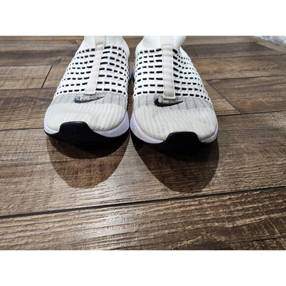 Nike React Phantom Run Flyknit 2 Running Shoes DV2139-100 Mens Sz 8 - Picture 9 of 14